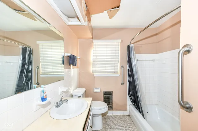 $116,279 | 5034 Allisonville Road, Unit C, Indianapolis, IN 46205