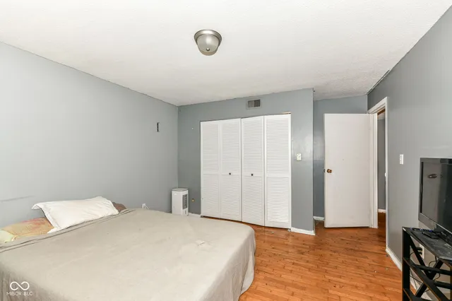 $120,000 | 5034 Allisonville Road, Unit C, Indianapolis, IN 46205