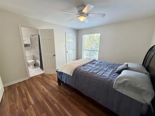 $1,100 | 3300 Pebblebrook Drive, Unit 50, Seabrook, TX 77586