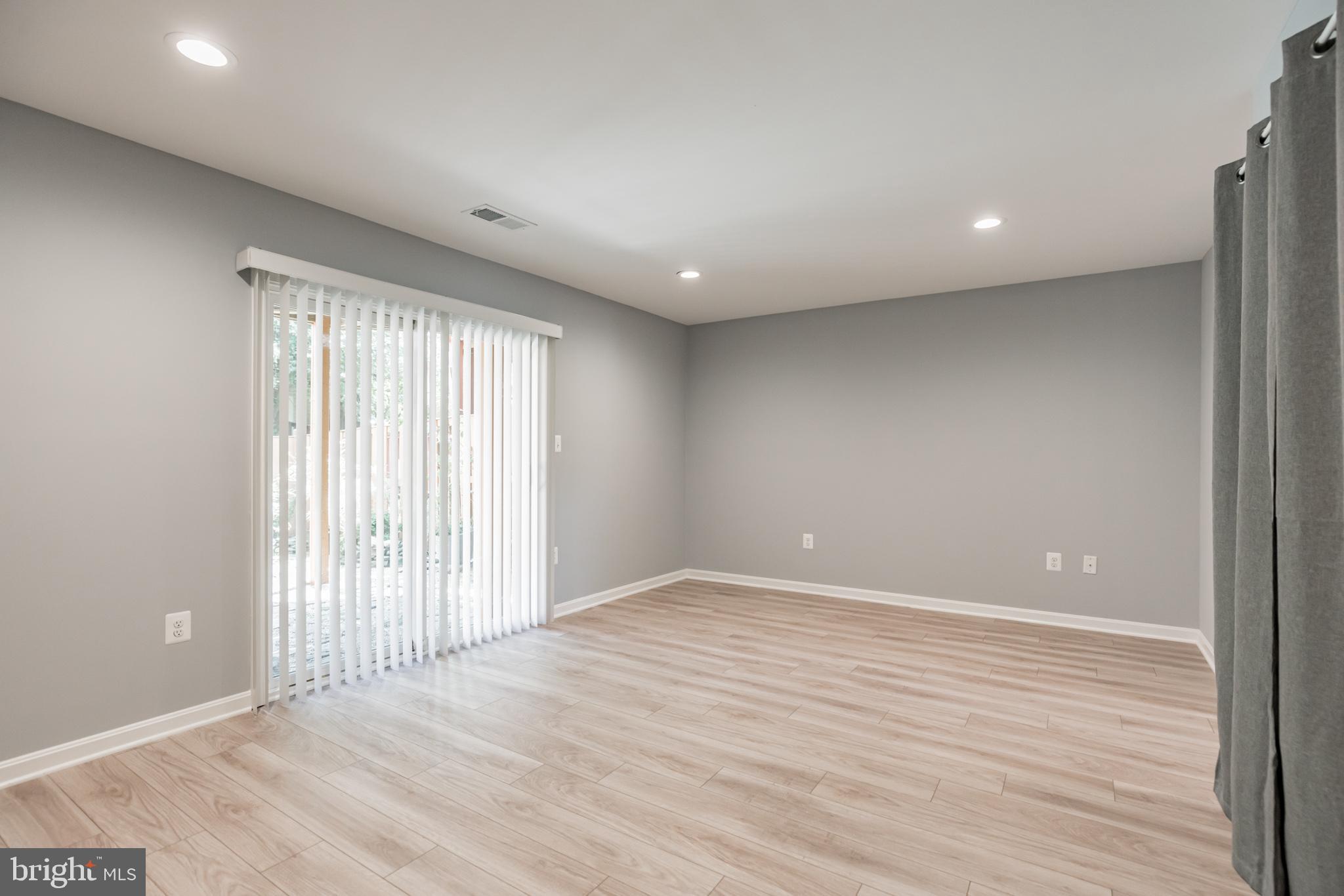 9221 Lorton Valley Road Lorton, VA 22079 - Photo 8 of 28 Gallery Image 8