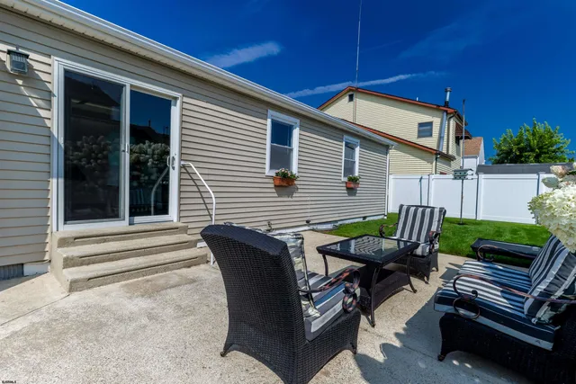 $615,000 | 807 North Burghley Avenue, Ventnor Heights, NJ 08406