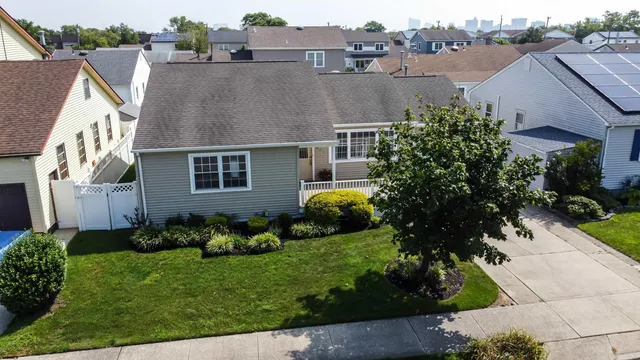 $615,000 | 807 North Burghley Avenue, Ventnor Heights, NJ 08406