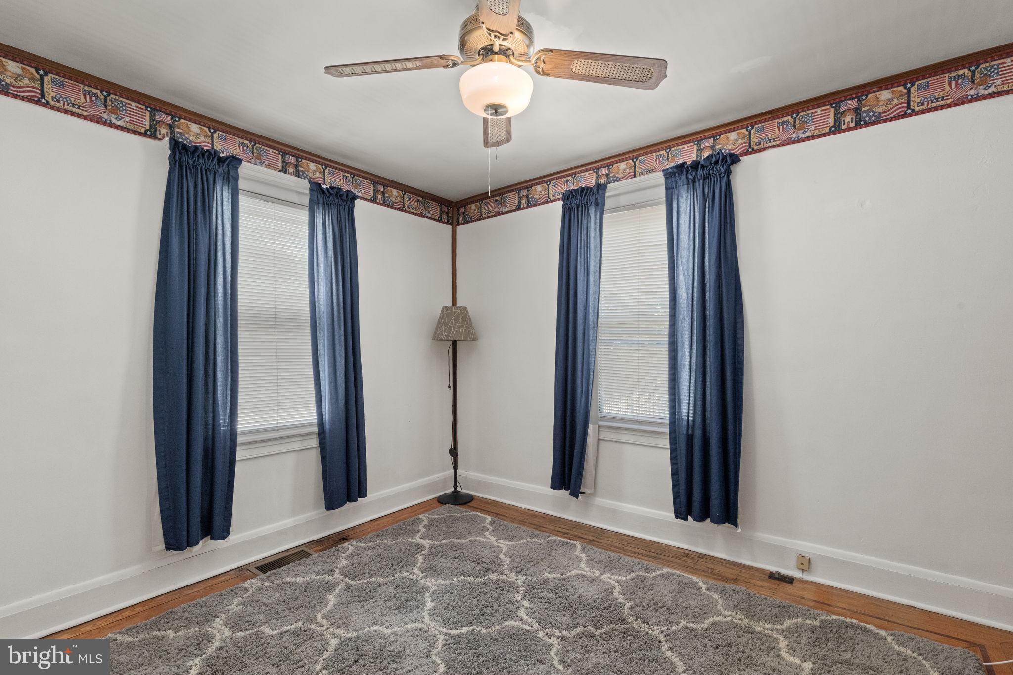 6920 Sollers Point Road Baltimore, MD 21222 - Photo 12 of 19