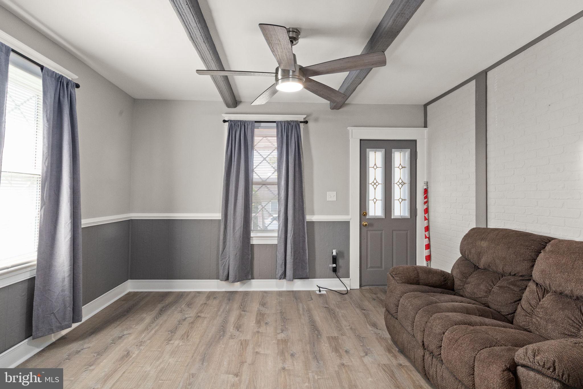 6920 Sollers Point Road Baltimore, MD 21222 - Photo 5 of 19