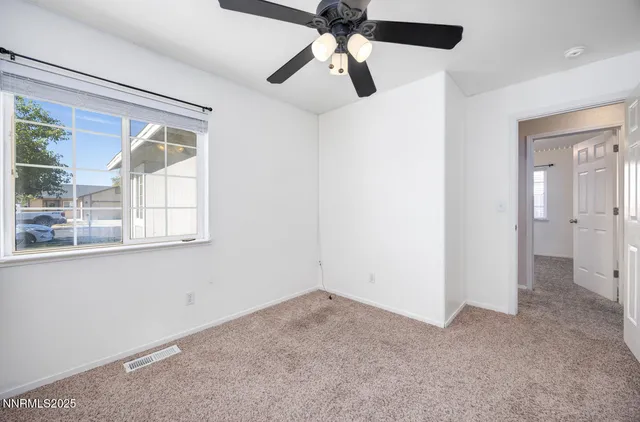 $355,000 | 206 Dianna Way, Fallon, NV 89406