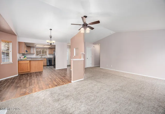 $355,000 | 206 Dianna Way, Fallon, NV 89406