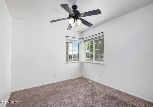 $355,000 | 206 Dianna Way, Fallon, NV 89406