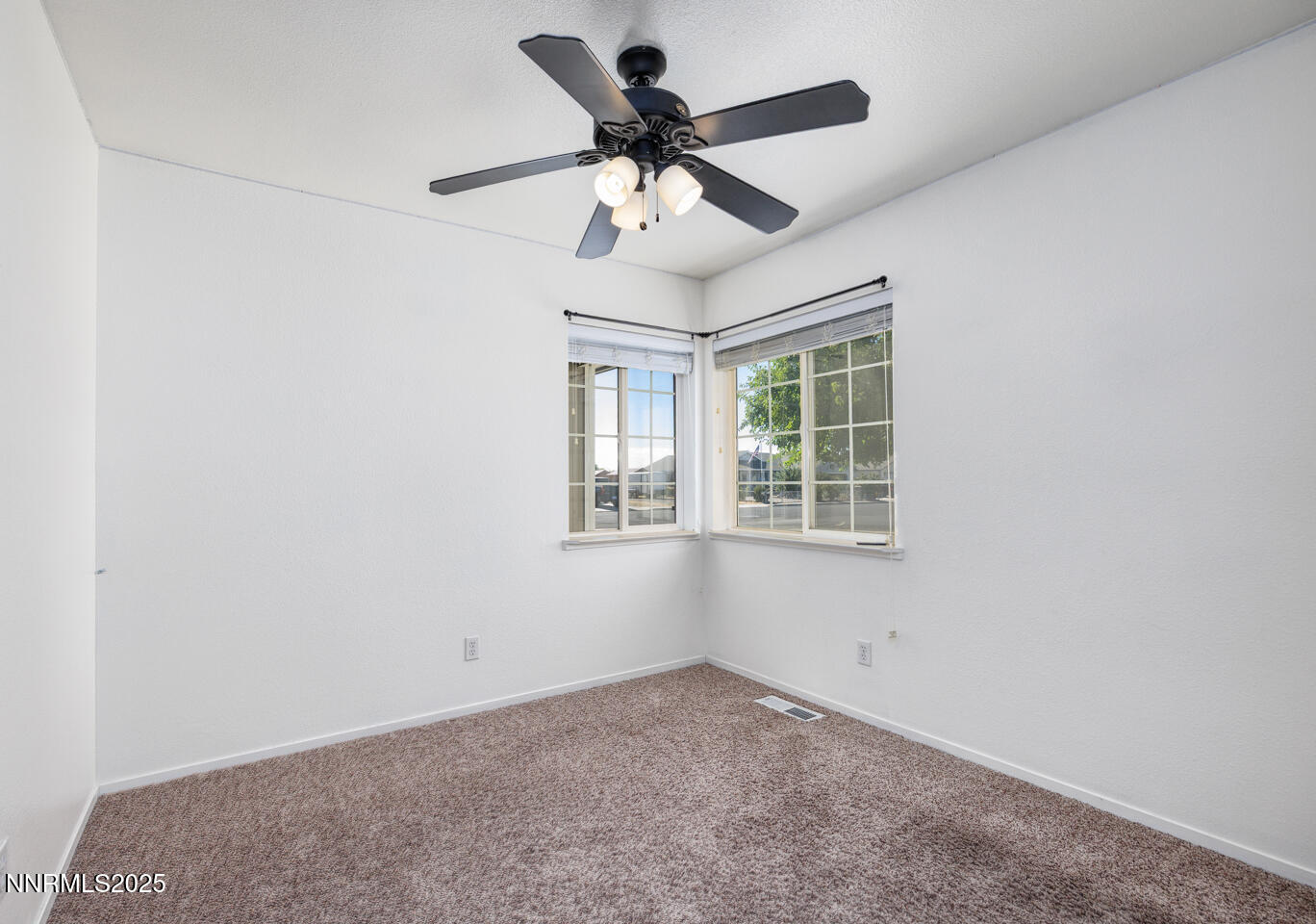 206 Dianna Way Fallon, NV 89406 - Photo 10 of 20 8