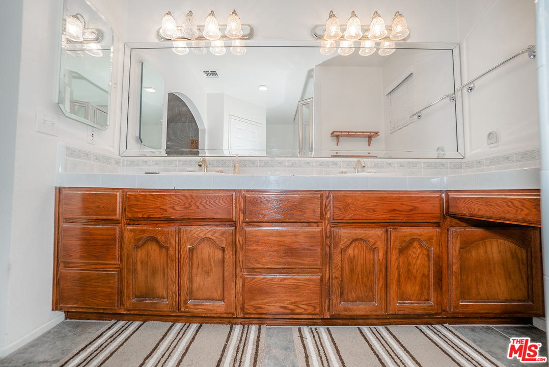 1042 Rice Canyon Road Fallbrook, CA 92028 - Photo 19 of 36