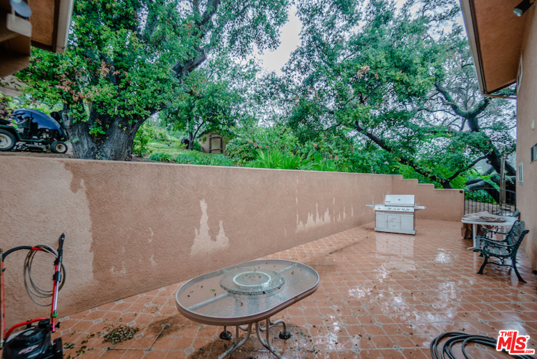 1042 Rice Canyon Road Fallbrook, CA 92028 - Photo 23 of 36