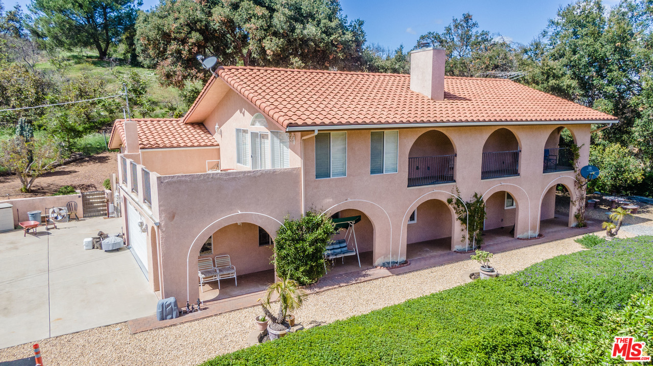 1042 Rice Canyon Road Fallbrook, CA 92028 - Photo 26 of 36