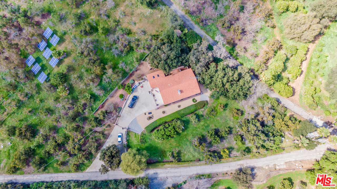 1042 Rice Canyon Road Fallbrook, CA 92028 - Photo 29 of 36