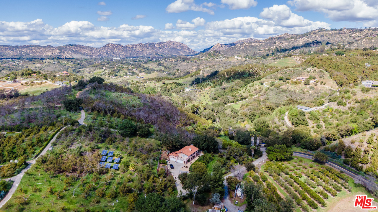 1042 Rice Canyon Road Fallbrook, CA 92028 - Photo 31 of 36