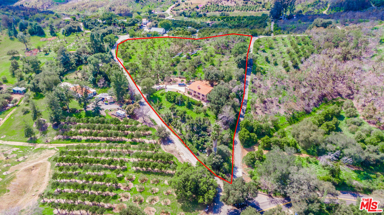 1042 Rice Canyon Road Fallbrook, CA 92028 - Photo 32 of 36