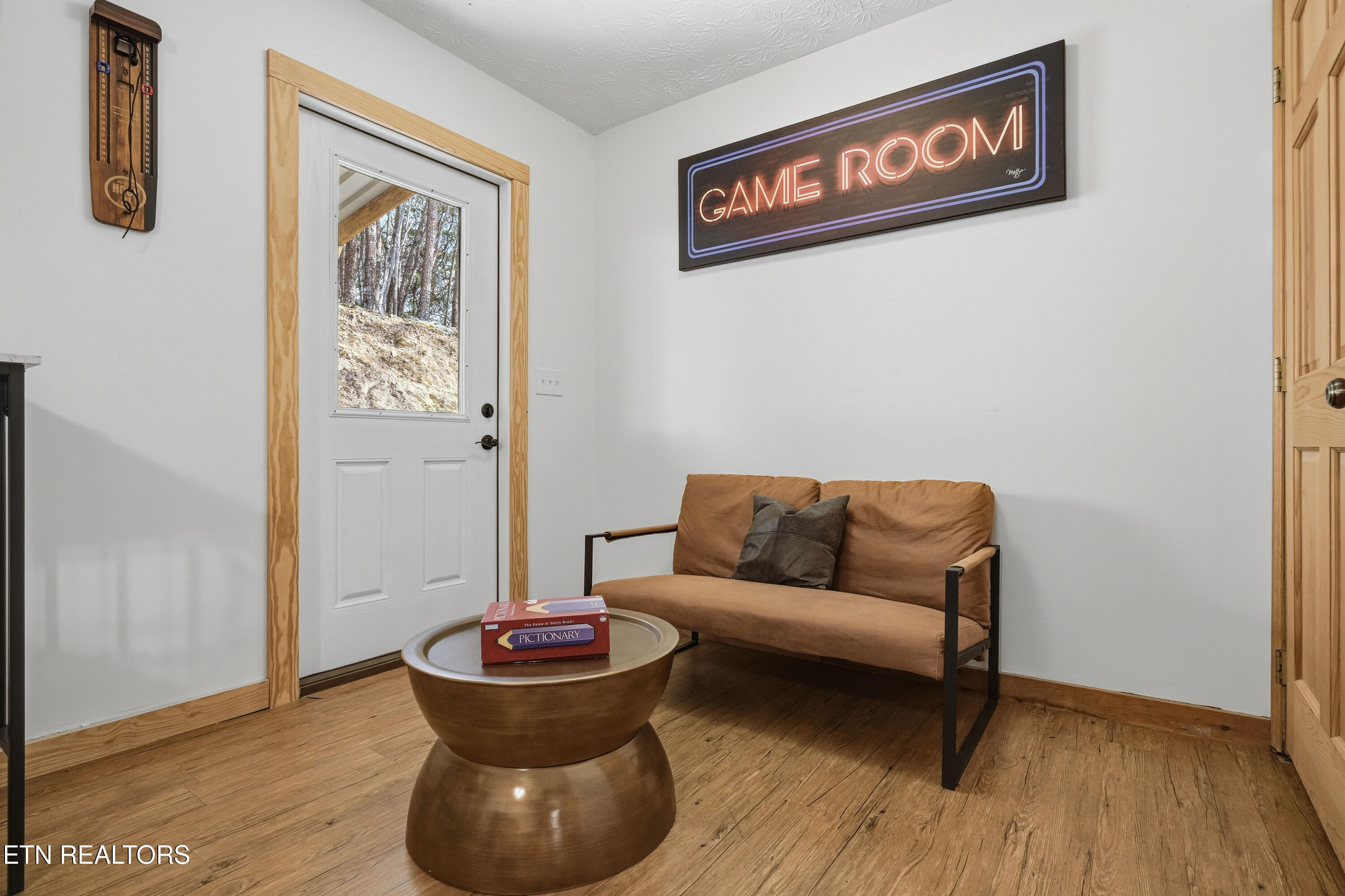 2489 Upper Middle Creek Road Sevierville, TN 37876 - Photo 21 of 57 2489-upper-middle-creek-rd-22