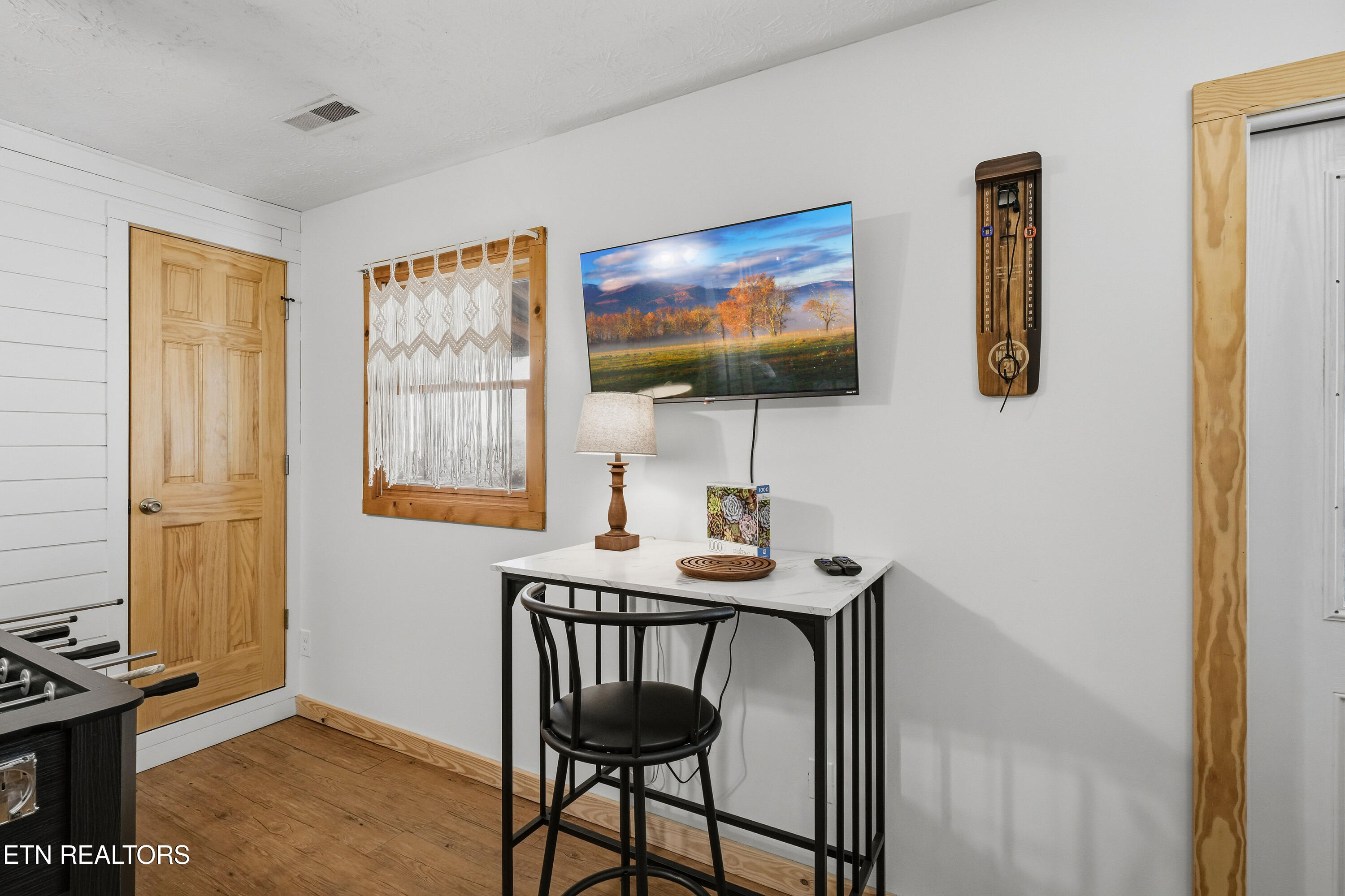 2489 Upper Middle Creek Road Sevierville, TN 37876 - Photo 22 of 57 2489-upper-middle-creek-rd-23