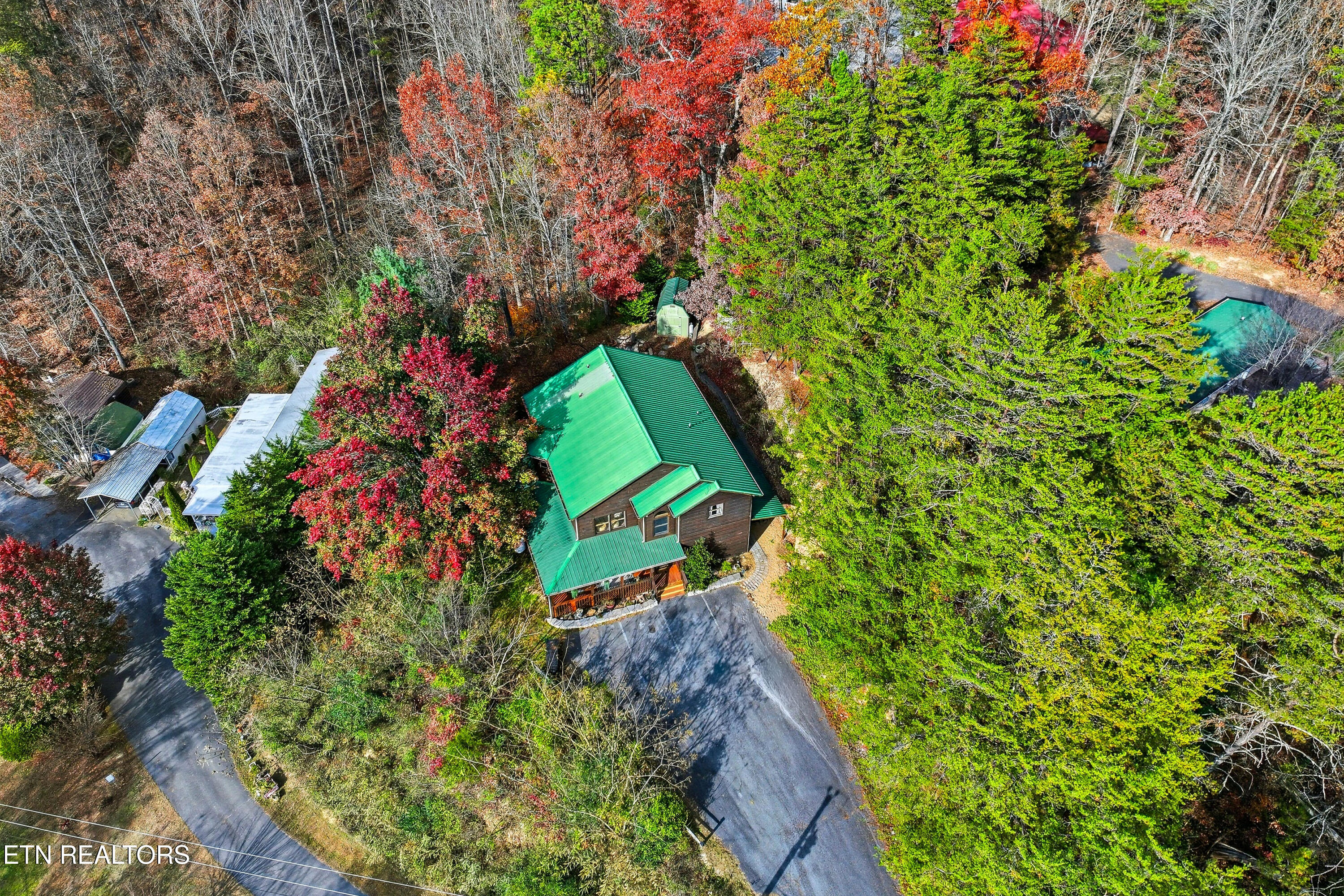 2489 Upper Middle Creek Road Sevierville, TN 37876 - Photo 50 of 57 2489-upper-middle-creek-rd-56