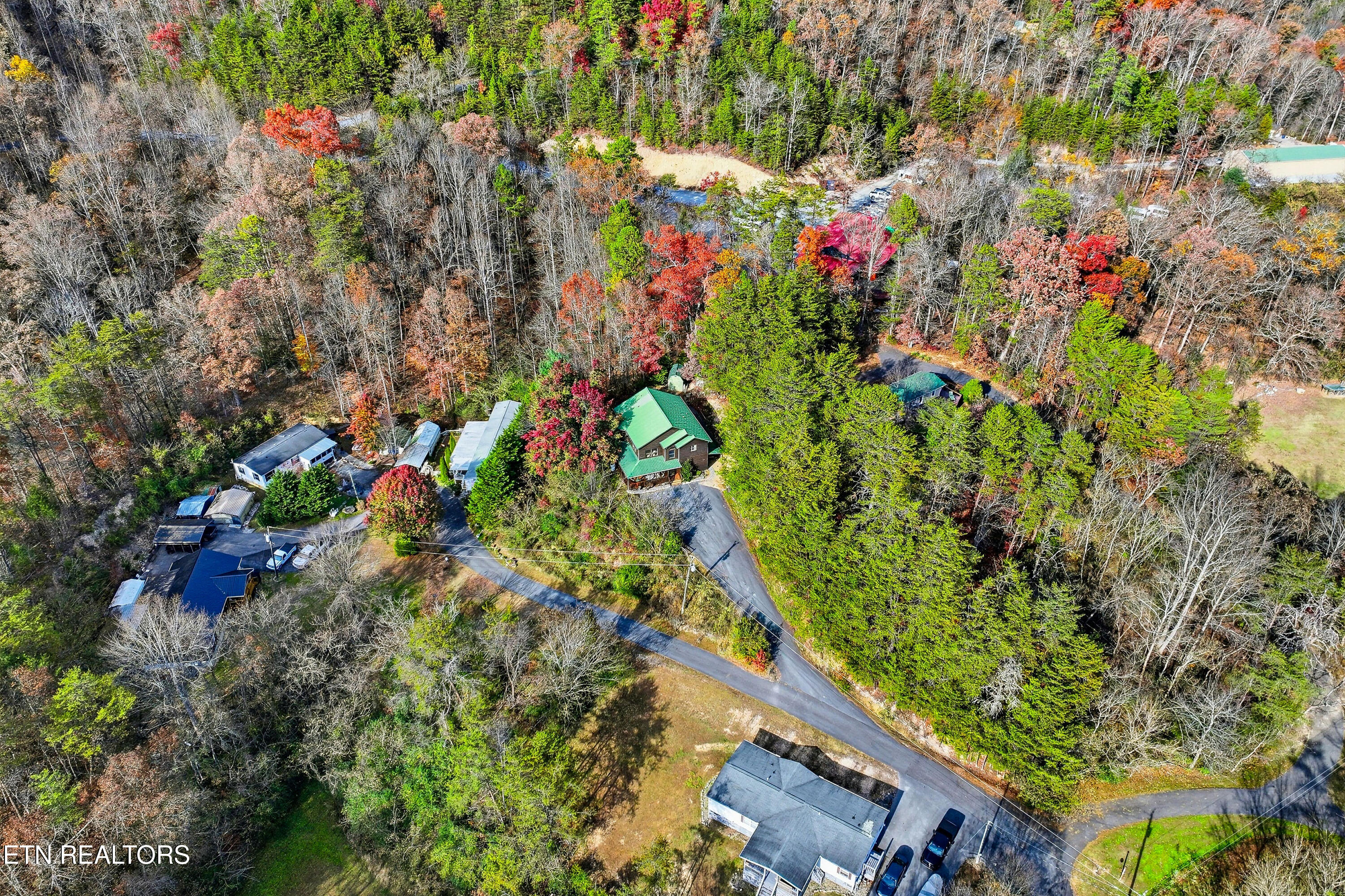 2489 Upper Middle Creek Road Sevierville, TN 37876 - Photo 51 of 57 2489-upper-middle-creek-rd-57