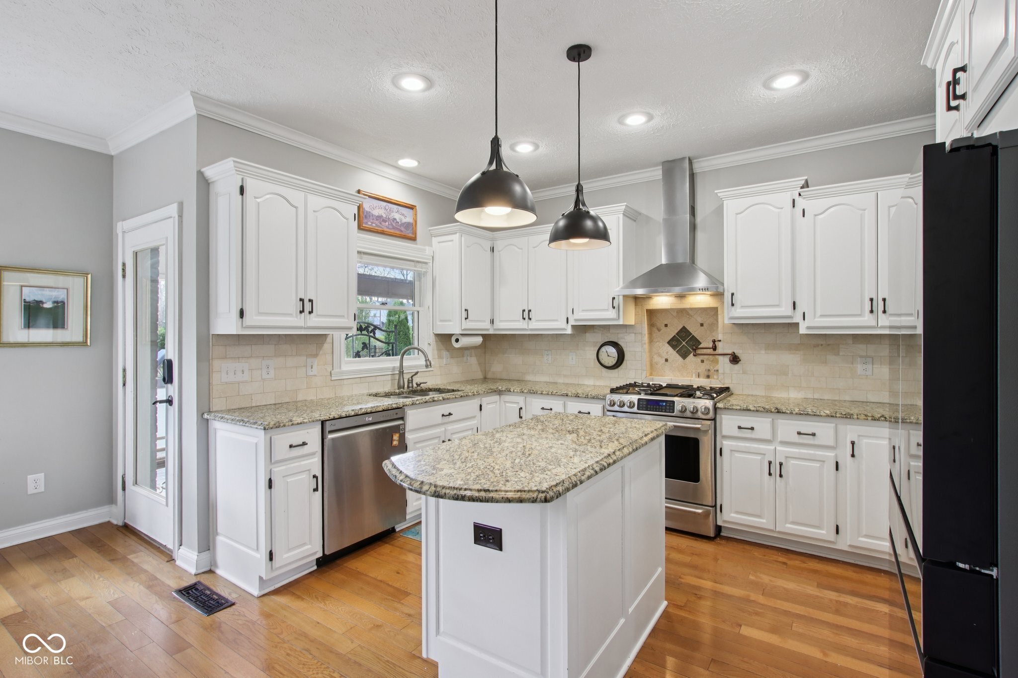 9986 Springstone Road Fishers, IN 46055 - Photo 24 of 97 Gallery Image 24