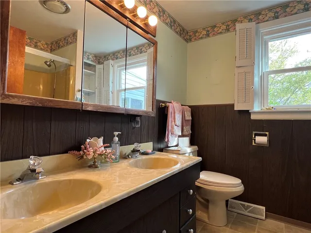 $179,900 | 36 Walsh Road, Wellsburg, NY 14894