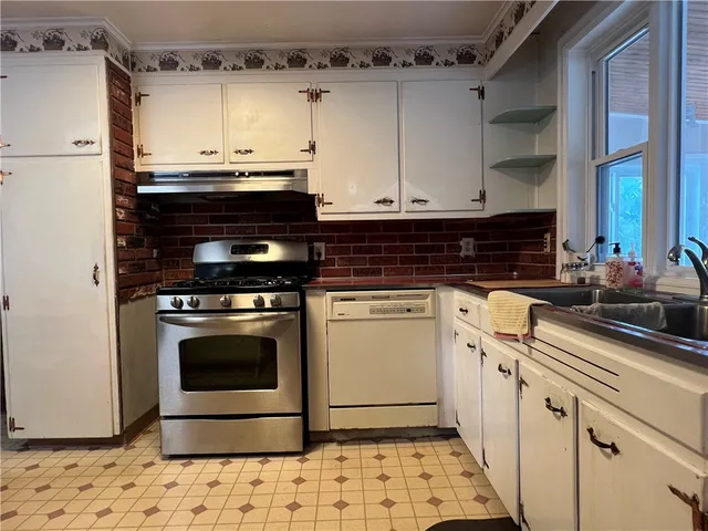 $179,900 | 36 Walsh Road, Wellsburg, NY 14894