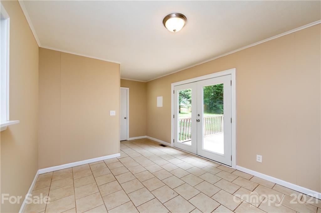 129 Riley Road Dallas, NC 28034 - Photo 13 of 41 Gallery Image 13