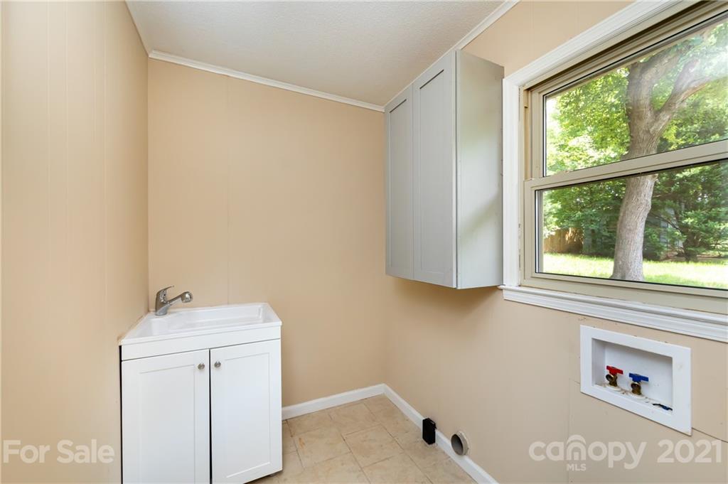 129 Riley Road Dallas, NC 28034 - Photo 17 of 41 Gallery Image 17