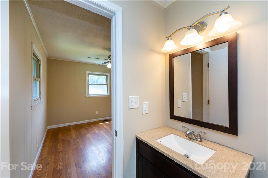 129 Riley Road Dallas, NC 28034 - Photo 23 of 41 Gallery Image 23