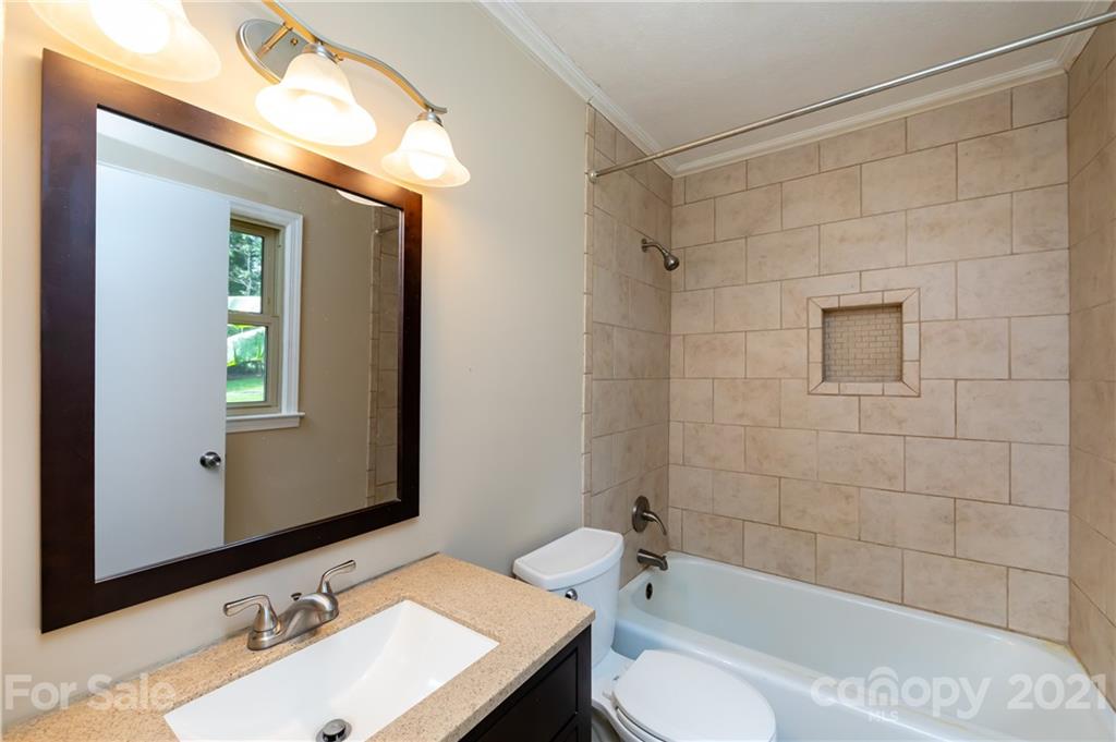 129 Riley Road Dallas, NC 28034 - Photo 24 of 41 Gallery Image 24