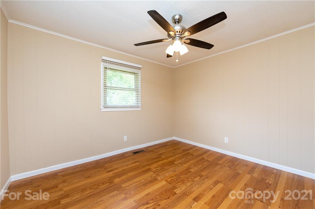 129 Riley Road Dallas, NC 28034 - Photo 26 of 41 Gallery Image 26