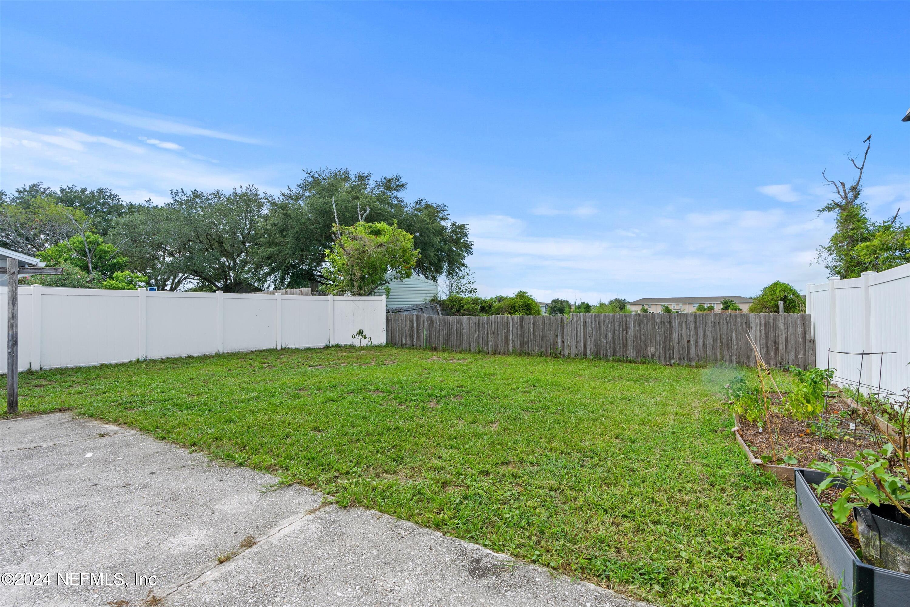 8837 Ivey Road Jacksonville, FL 32216 - Photo 21 of 22 23-Back Yard 2