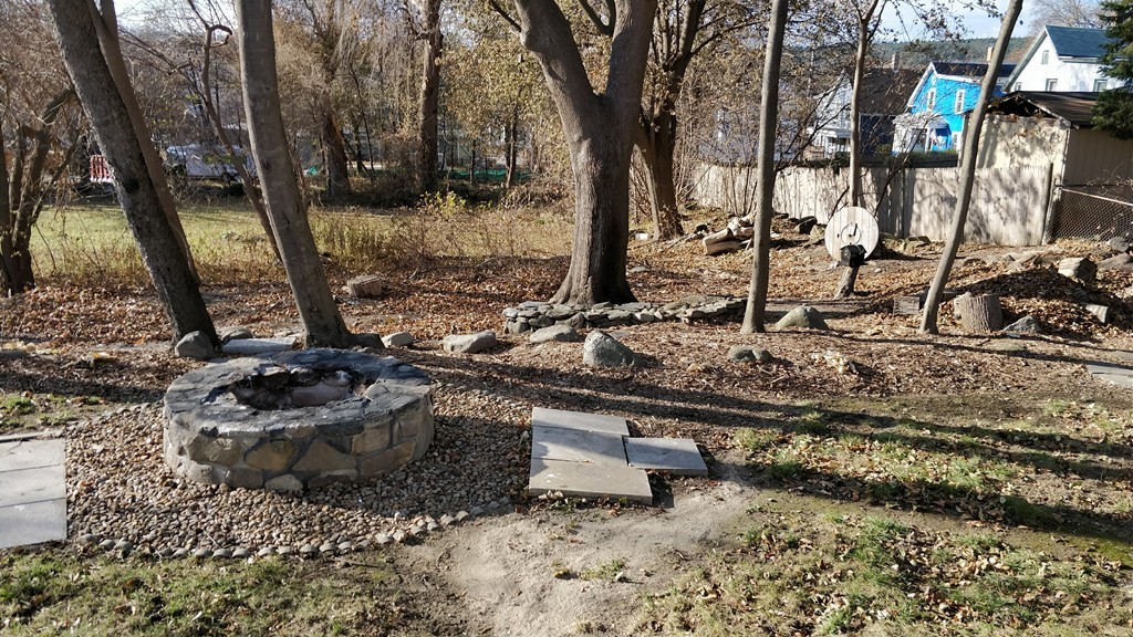 108 R Pratt Street Fitchburg, MA 01420 - Photo 27 of 30