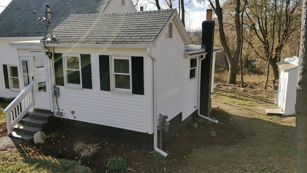 108 R Pratt Street Fitchburg, MA 01420 - Photo 29 of 30