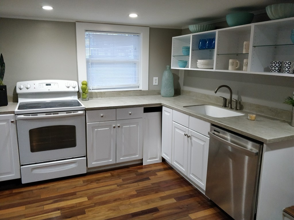 108 R Pratt Street Fitchburg, MA 01420 - Photo 4 of 30