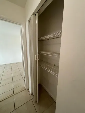 $2,300 | 2148 Northwest 57th Avenue, Unit 14E, Lauderhill, FL 33313