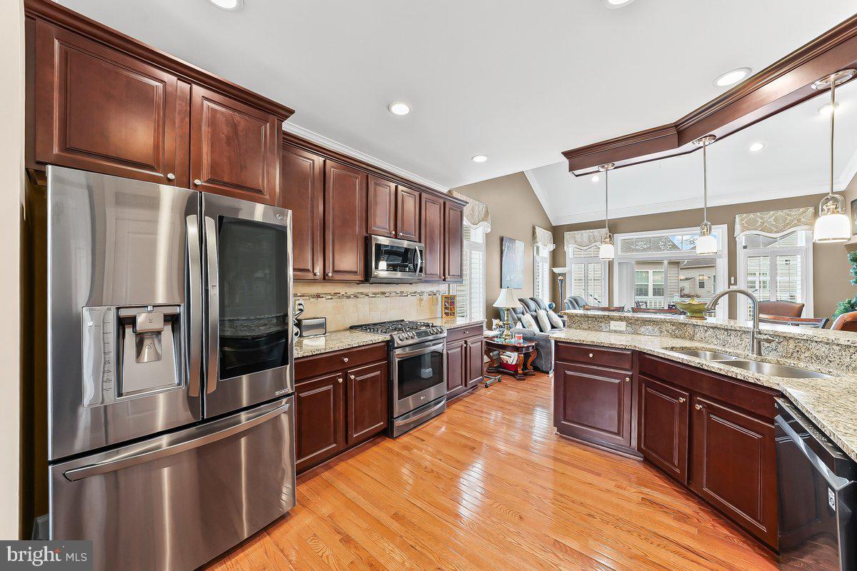 61 Virginia Drive Atco, NJ 08004 - Photo 7 of 38