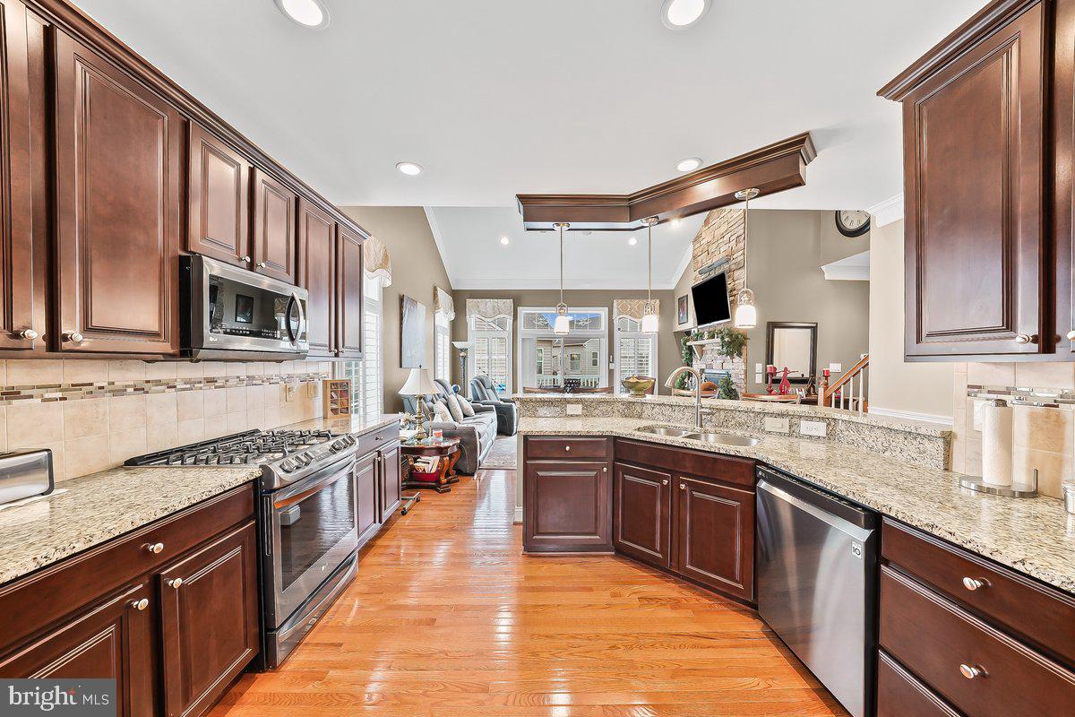 61 Virginia Drive Atco, NJ 08004 - Photo 8 of 38