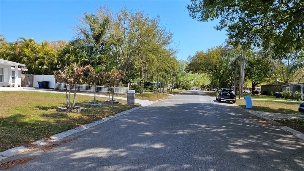 1325 Mary L Road Clearwater, FL 33755 - Photo 27 of 28