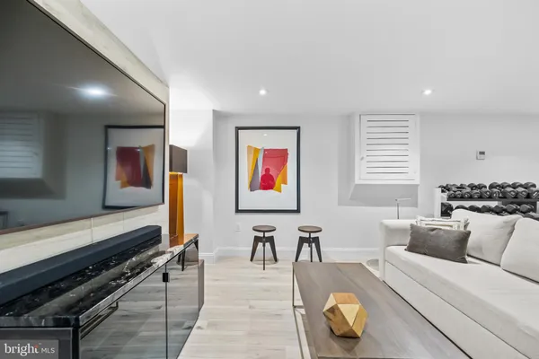 $1,750,000 | 3605 Van Ness Street Northwest, Washington, DC 20008