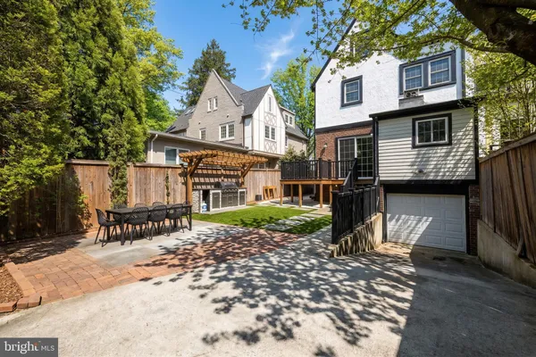$1,750,000 | 3605 Van Ness Street Northwest, Washington, DC 20008