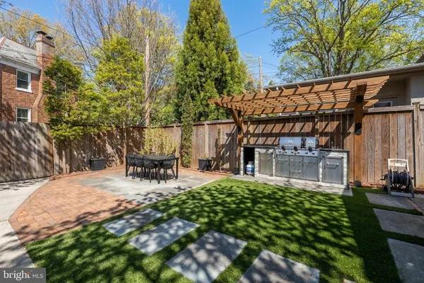 $1,750,000 | 3605 Van Ness Street Northwest, Washington, DC 20008