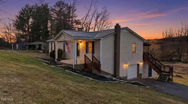 $259,899 | 19486 Astor Road, Abingdon, VA 24210