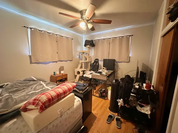 $250,000 | 4322 Oak Avenue, Lyons, IL 60534