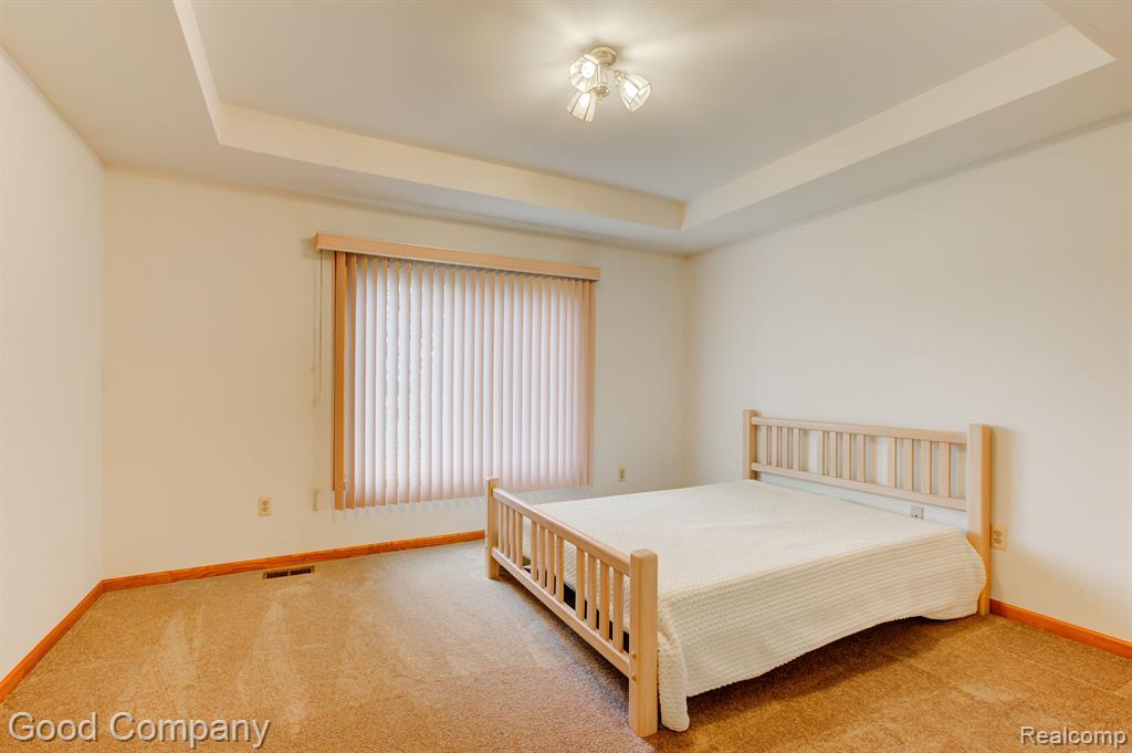 50837 Raintree Circle Chesterfield, MI 48047 - Photo 17 of 37