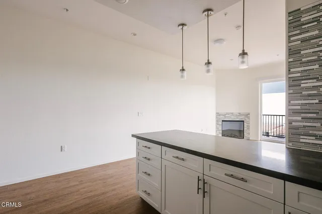 $725,000 | 124 West Colorado Street, Unit 406, Glendale, CA 91204