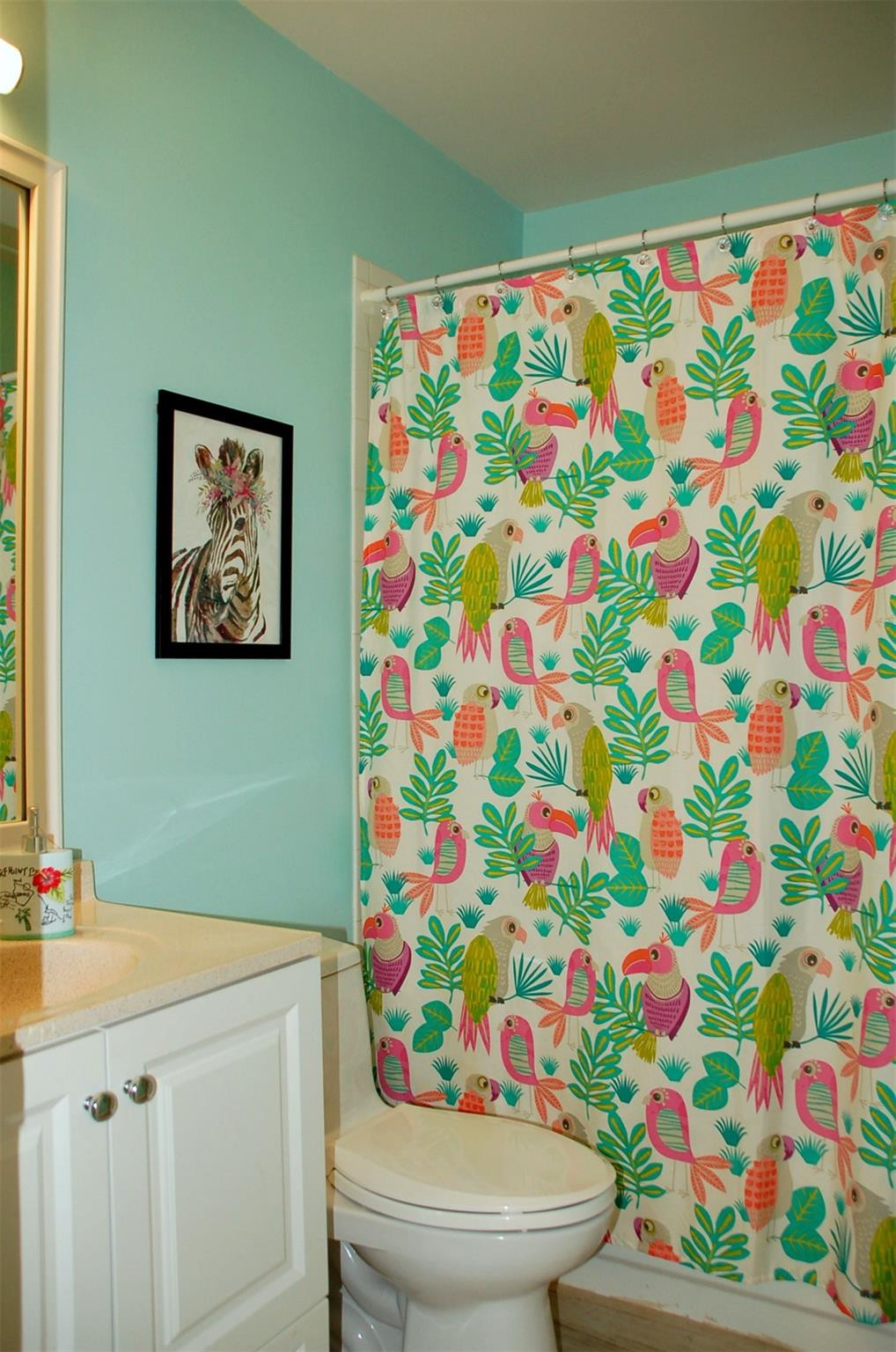 7080 Southwest 41st Place Davie, FL 33314 - Photo 11 of 19 Guest Bath