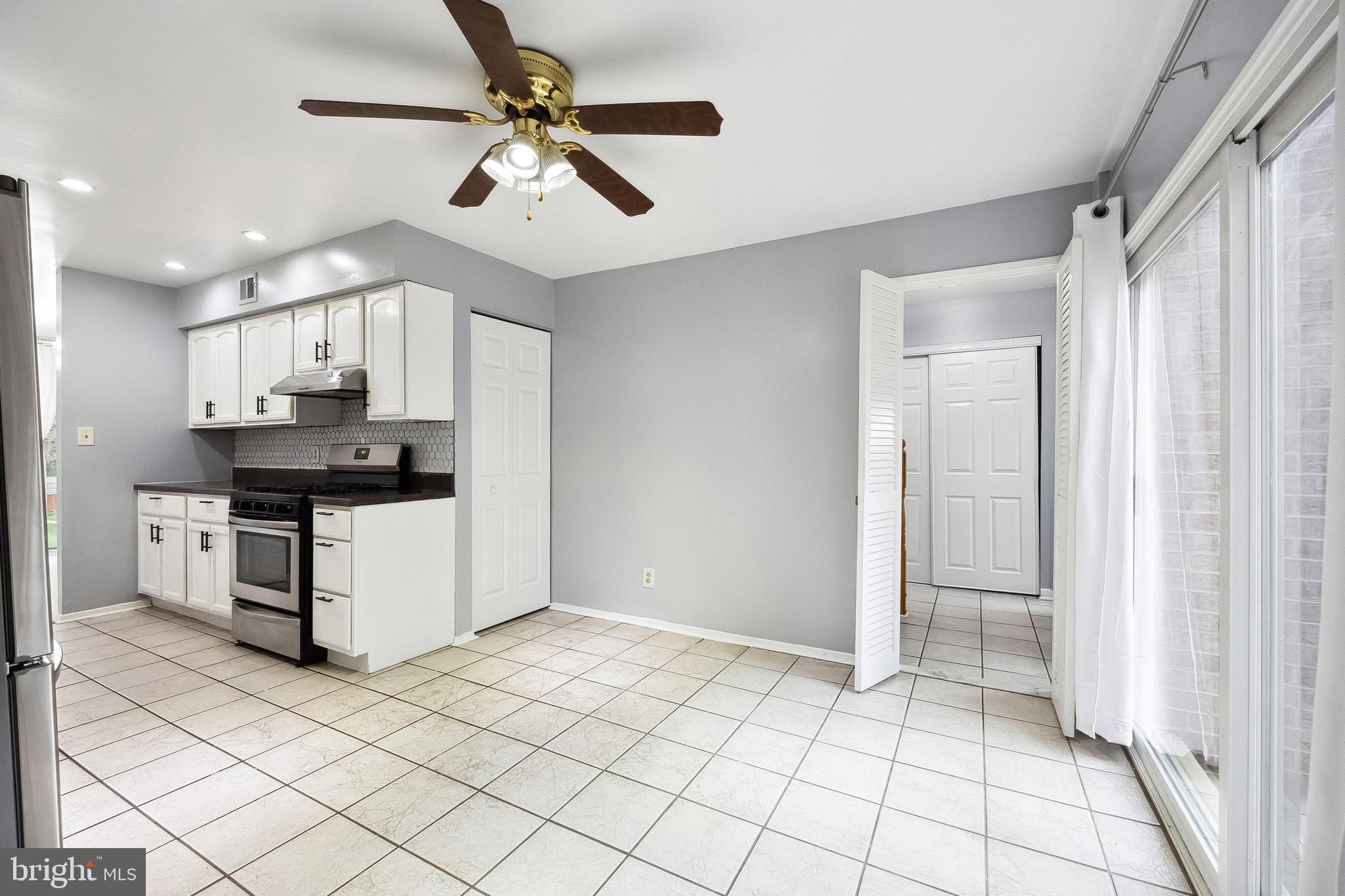 10494 Faulkner Ridge Circle, Unit 11 5 Columbia, MD 21044 - Photo 12 of 25