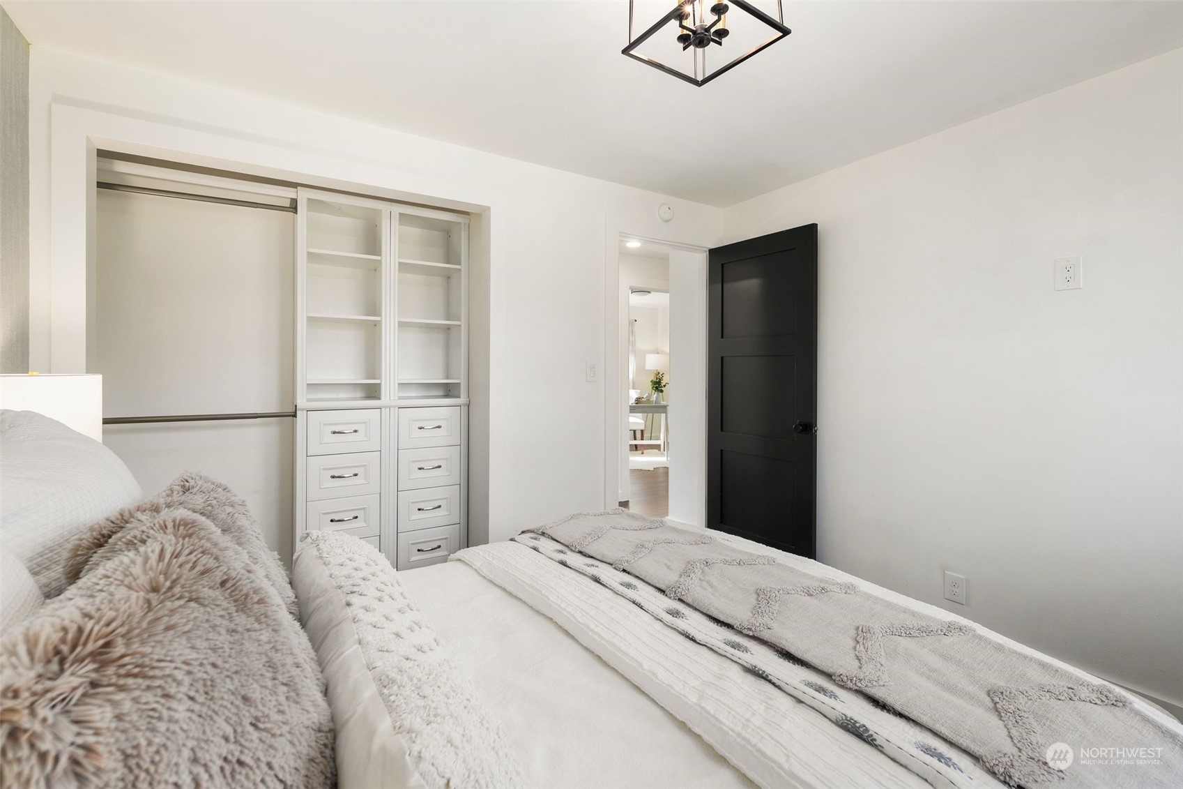 3032 Northeast 7th Street Renton, WA 98056 - Photo 20 of 40