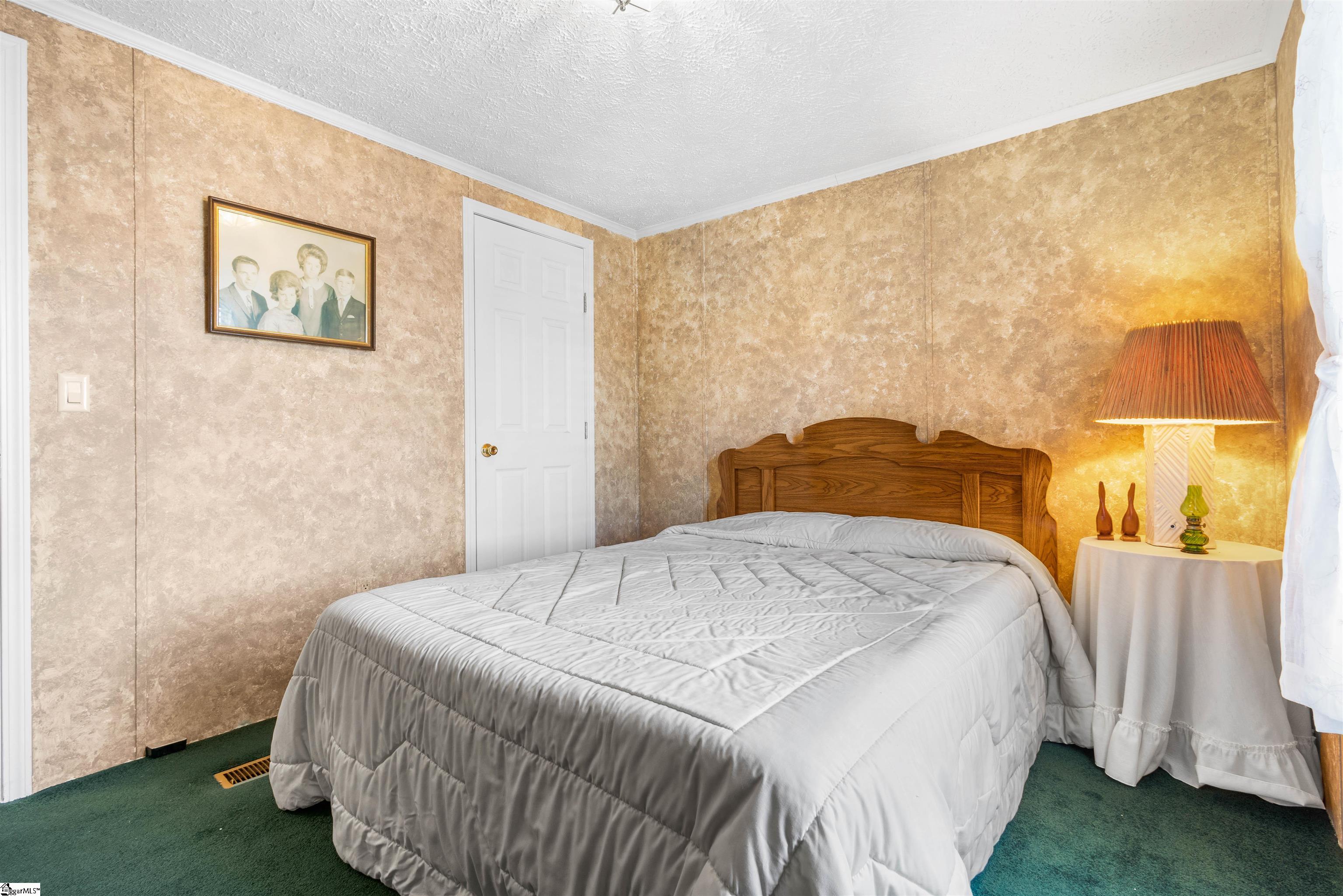 1754 Memorial Dr Extension Greer, SC 29651 - Photo 24 of 31