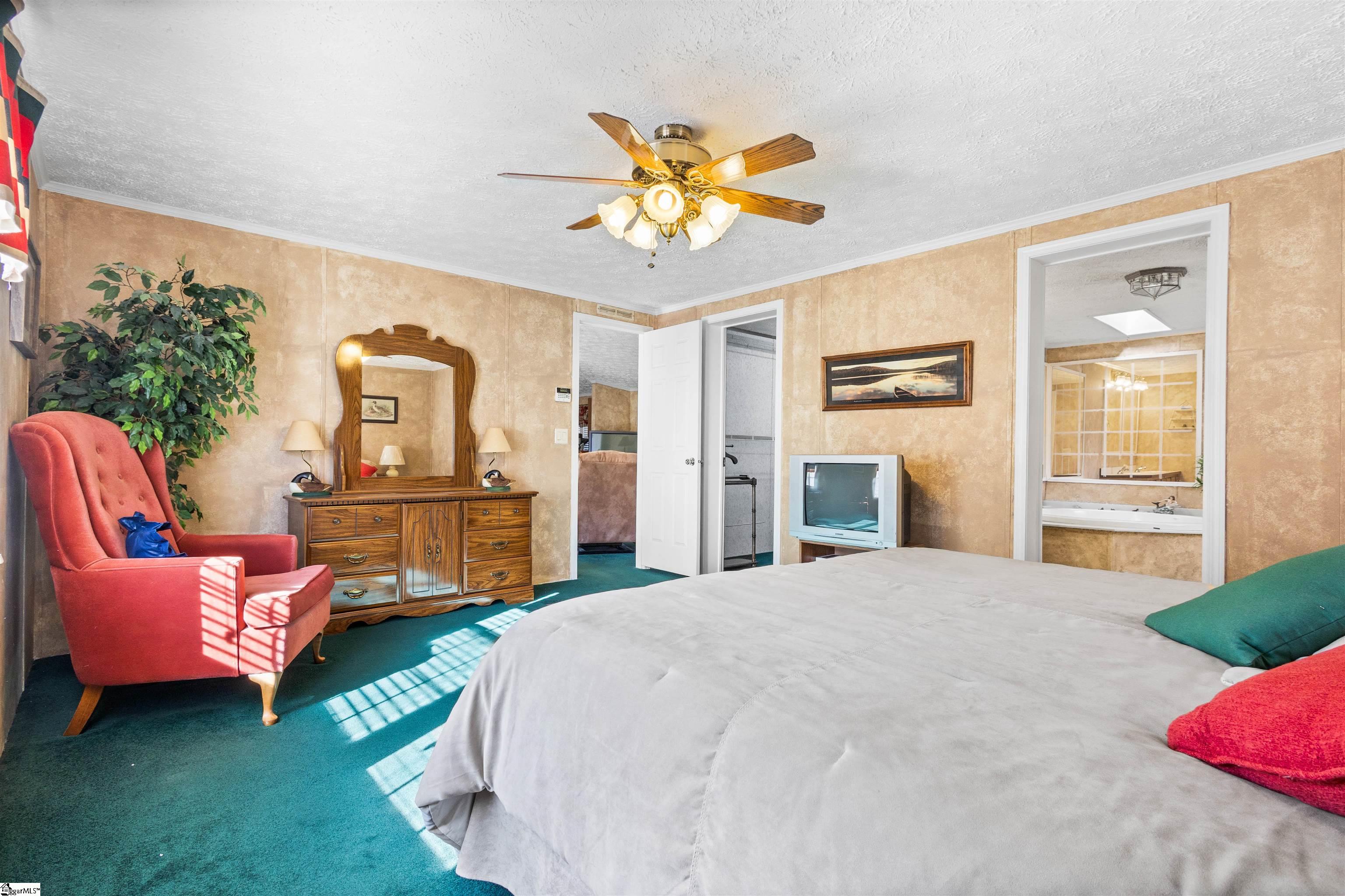 1754 Memorial Dr Extension Greer, SC 29651 - Photo 25 of 31